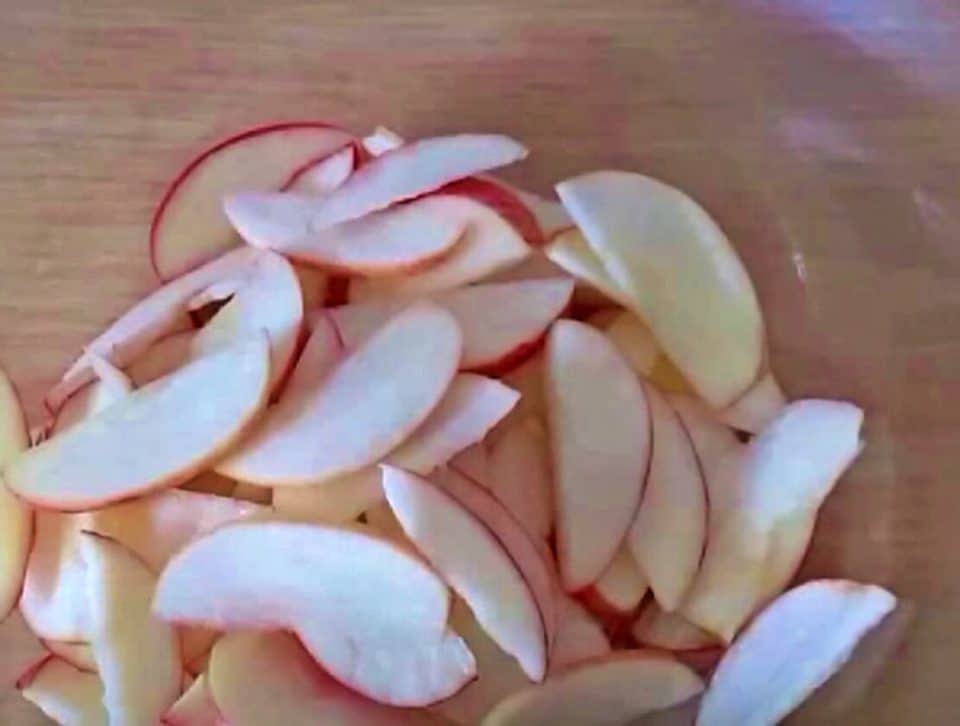 easy-air-fryer-apple-chips-recipes