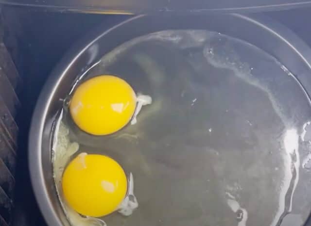 eggs in air fryer pan